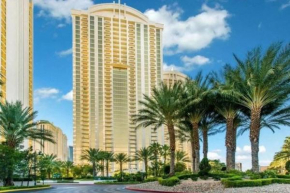 Elegant MGM Studio with Strip Views 22811